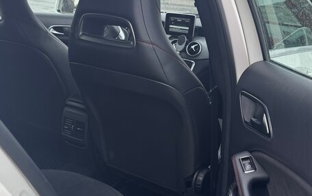 Mercedes-Benz GLA, 2014 год, 1 650 000 рублей, 11 фотография