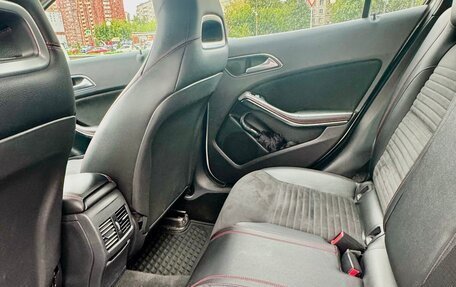 Mercedes-Benz GLA, 2014 год, 1 650 000 рублей, 19 фотография