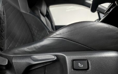 Toyota C-HR I рестайлинг, 2018 год, 1 950 000 рублей, 11 фотография