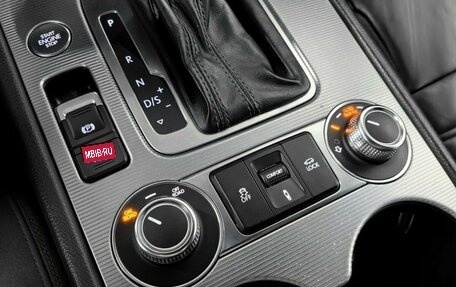 Volkswagen Touareg III, 2016 год, 3 150 000 рублей, 25 фотография