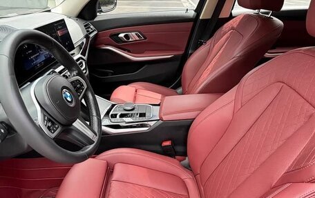 BMW 3 серия, 2023 год, 3 000 000 рублей, 9 фотография