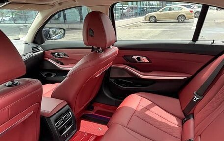 BMW 3 серия, 2023 год, 3 000 000 рублей, 12 фотография