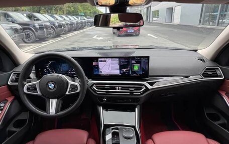 BMW 3 серия, 2023 год, 3 000 000 рублей, 13 фотография