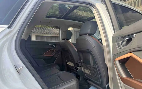 Audi Q3, 2023 год, 2 370 000 рублей, 12 фотография