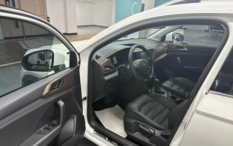 Volkswagen Tharu, 2020 год, 1 750 000 рублей, 6 фотография