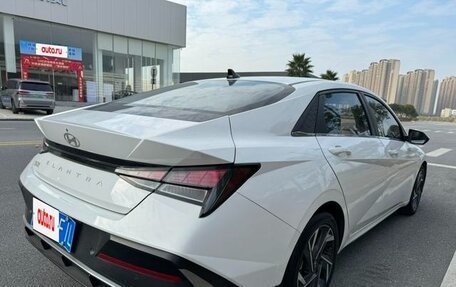 Hyundai Elantra, 2023 год, 1 400 000 рублей, 7 фотография
