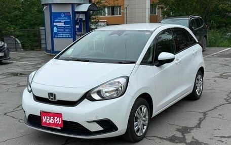 Honda Fit, 2022 год, 900 000 рублей, 1 фотография