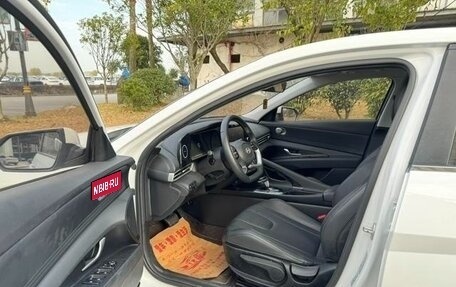 Hyundai Elantra, 2023 год, 1 400 000 рублей, 9 фотография