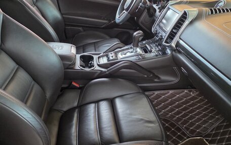 Porsche Cayenne III, 2015 год, 5 800 000 рублей, 9 фотография