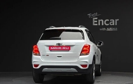 Chevrolet Trax, 2022 год, 1 200 000 рублей, 4 фотография
