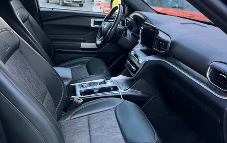 Ford Explorer VI, 2021 год, 3 600 000 рублей, 11 фотография