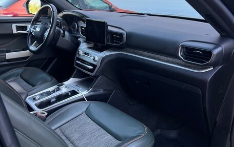 Ford Explorer VI, 2021 год, 3 600 000 рублей, 13 фотография