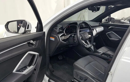 Audi Q3, 2023 год, 2 800 000 рублей, 5 фотография