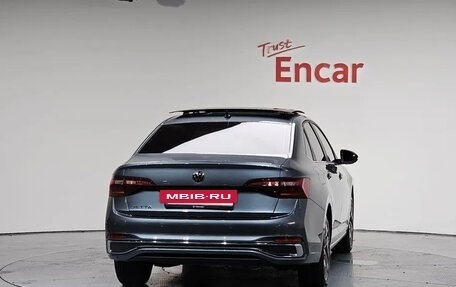 Volkswagen Jetta VII, 2024 год, 2 500 000 рублей, 4 фотография
