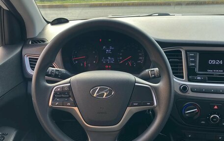 Hyundai Solaris II рестайлинг, 2020 год, 1 550 000 рублей, 8 фотография