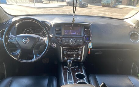 Nissan Pathfinder, 2014 год, 1 590 000 рублей, 7 фотография