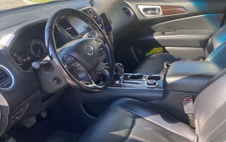 Nissan Pathfinder, 2014 год, 1 590 000 рублей, 11 фотография