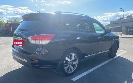 Nissan Pathfinder, 2014 год, 1 590 000 рублей, 3 фотография