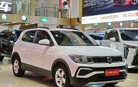 Volkswagen T-Cross I, 2023 год, 1 400 000 рублей, 3 фотография