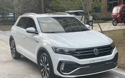 Volkswagen T-Roc I, 2021 год, 1 500 000 рублей, 1 фотография