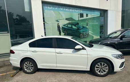 Volkswagen Bora, 2023 год, 1 690 000 рублей, 4 фотография