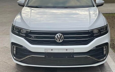 Volkswagen T-Roc I, 2021 год, 1 500 000 рублей, 10 фотография