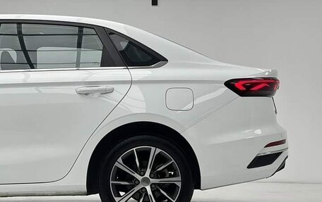 Geely Emgrand, 2022 год, 1 230 000 рублей, 10 фотография