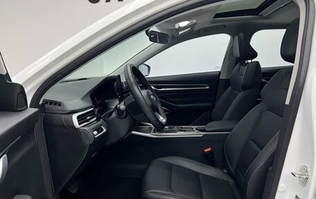 Geely Emgrand, 2022 год, 1 230 000 рублей, 17 фотография