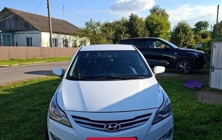 Hyundai Solaris II рестайлинг, 2016 год, 850 000 рублей, 10 фотография
