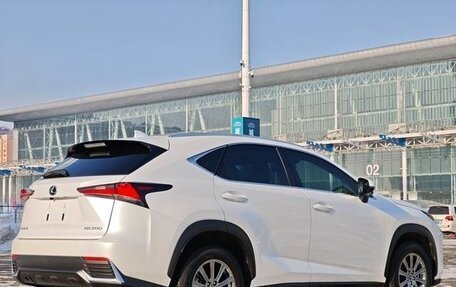 Lexus NX I, 2021 год, 3 750 000 рублей, 7 фотография
