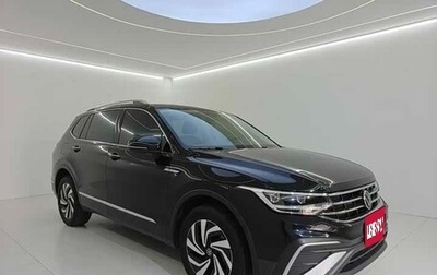 Volkswagen Tiguan II, 2023 год, 2 388 000 рублей, 1 фотография