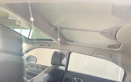 Honda Vezel, 2023 год, 2 140 000 рублей, 9 фотография