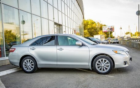 Toyota Camry, 2010 год, 1 373 000 рублей, 8 фотография