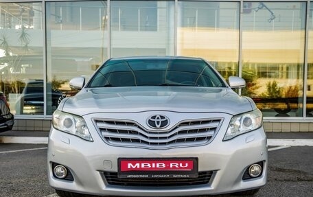 Toyota Camry, 2010 год, 1 373 000 рублей, 2 фотография