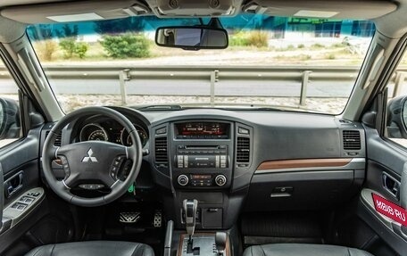 Mitsubishi Pajero IV, 2011 год, 2 325 000 рублей, 13 фотография