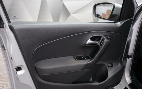 Volkswagen Polo VI (EU Market), 2016 год, 797 000 рублей, 14 фотография