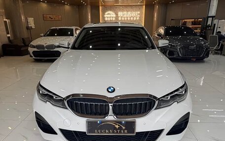 BMW 3 серия, 2022 год, 3 400 000 рублей, 2 фотография