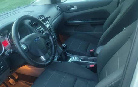Ford Focus II рестайлинг, 2010 год, 550 000 рублей, 10 фотография