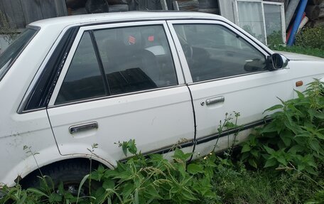 Mazda 323, 1988 год, 50 000 рублей, 3 фотография