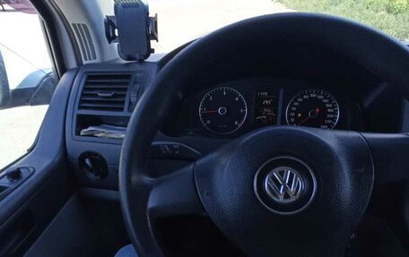 Volkswagen Transporter T5 рестайлинг, 2010 год, 1 650 000 рублей, 5 фотография