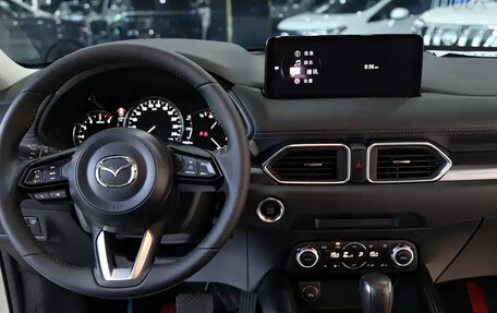 Mazda CX-5 II, 2022 год, 2 155 000 рублей, 10 фотография