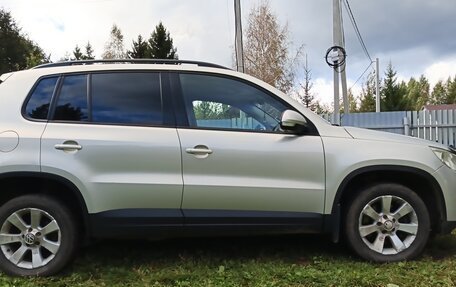 Volkswagen Tiguan I, 2010 год, 1 100 000 рублей, 5 фотография