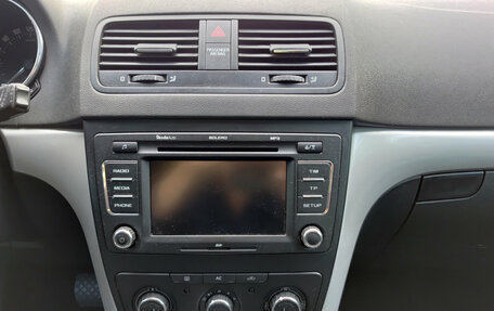 Skoda Yeti I рестайлинг, 2012 год, 955 000 рублей, 18 фотография