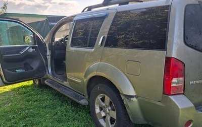 Nissan Pathfinder, 2011 год, 800 000 рублей, 1 фотография