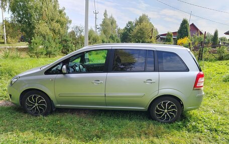 Opel Zafira B, 2013 год, 750 000 рублей, 3 фотография