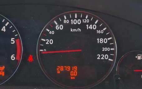 Nissan Pathfinder, 2011 год, 800 000 рублей, 4 фотография