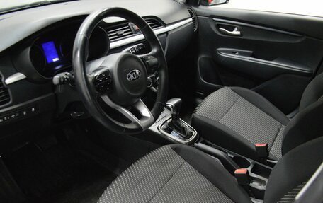 KIA Rio IV, 2018 год, 1 390 000 рублей, 9 фотография
