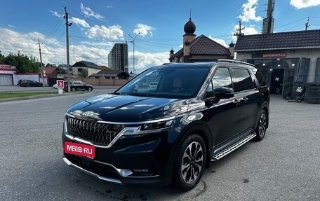 KIA Carnival, 2023 год, 5 500 000 рублей, 2 фотография