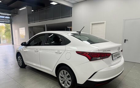 Hyundai Solaris II рестайлинг, 2021 год, 1 650 000 рублей, 5 фотография