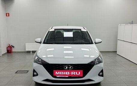 Hyundai Solaris II рестайлинг, 2021 год, 1 650 000 рублей, 2 фотография